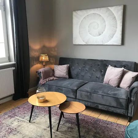 Hanne Mit Garten
