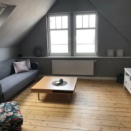 Hanne Mit Garten * Thale