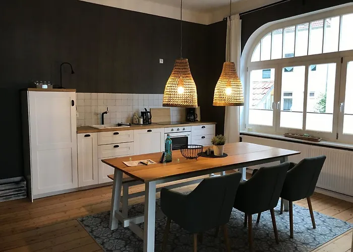 Hanne Mit Garten * Thale